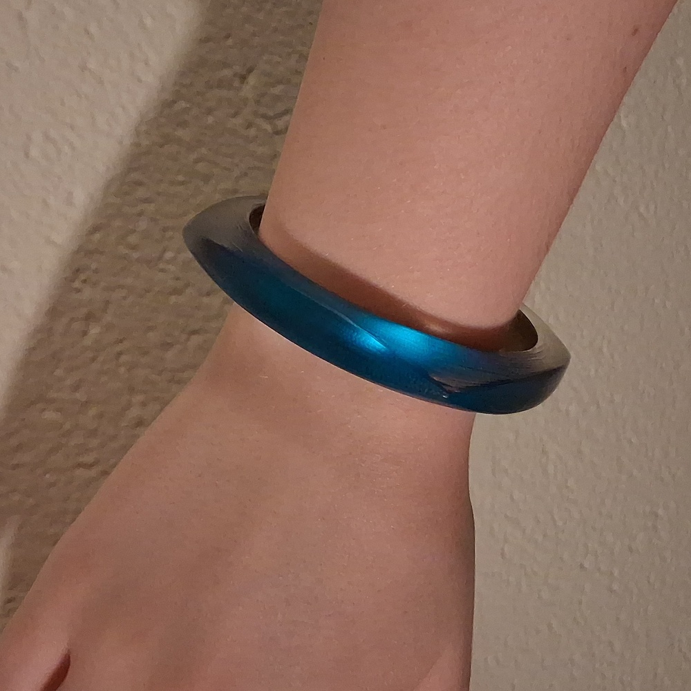 Alexis Bittar Semi Translucent Teal Square Bracelet - Picture 4 of 6